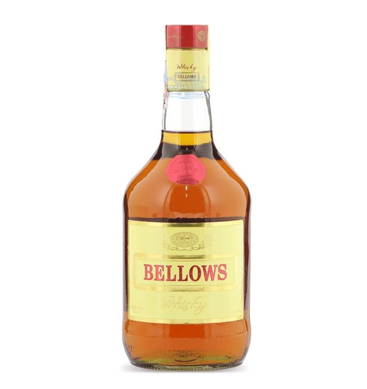 Botella de BELLOWS 750M de whisky - Licorería al norte de Quito con entregas a domicilio las 24 horas La Huequita Quiteña