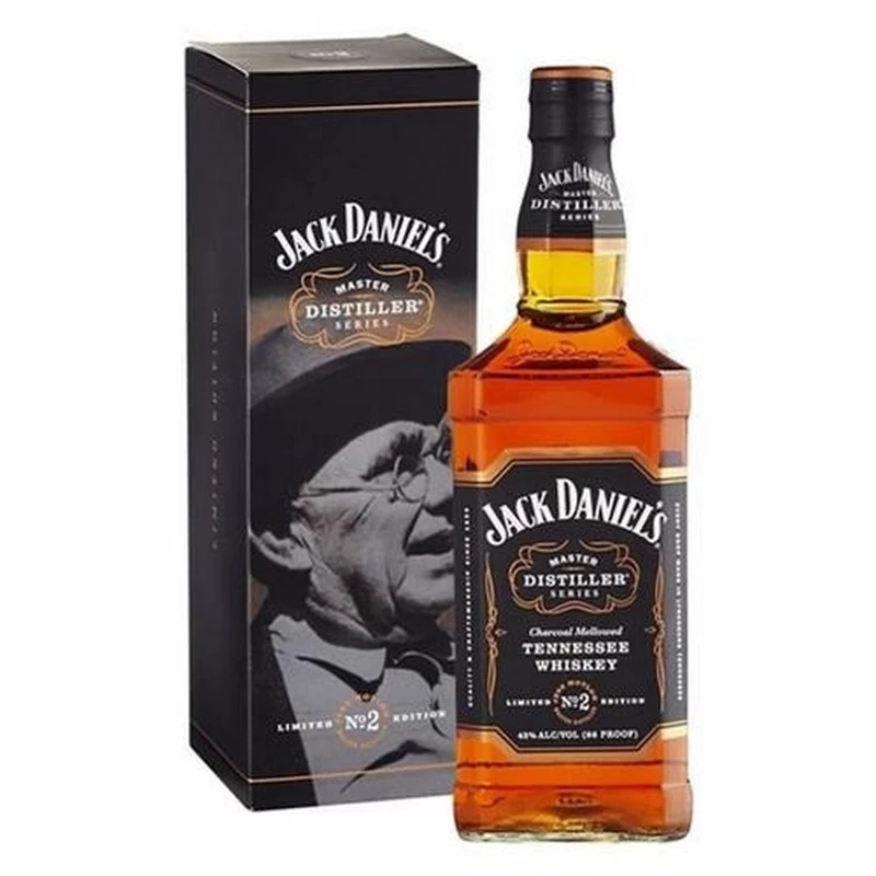 Botella de JACK DANIELS 750ML de whisky - Licorería al norte de Quito con entregas a domicilio las 24 horas La Huequita Quiteña