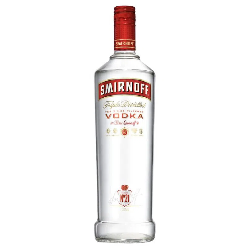 Botella de SMIRNOFF ROJA 750ML de Vodka - Licorería al norte de Quito con entregas a domicilio las 24 horas La Huequita Quiteña