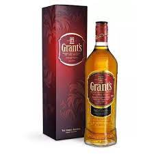 Botella de GRANTS 750ML de whisky - Licorería al norte de Quito con entregas a domicilio las 24 horas La Huequita Quiteña
